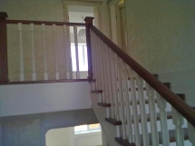 Лестница из массива с широкими ступенями (12 фото) - №31
